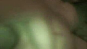 نيك سحاق مترجم عربي ستيفنز وريني ليكس
