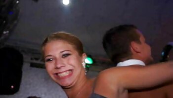 أنجي الناضجة المشاغب يحب سكس روسي مترجم عربي التبلل