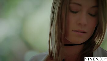 يثير سكس عالمي مدبلج يتأهل