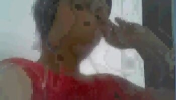 يلقي بلاستر صور سكس اجنبية مترجمة